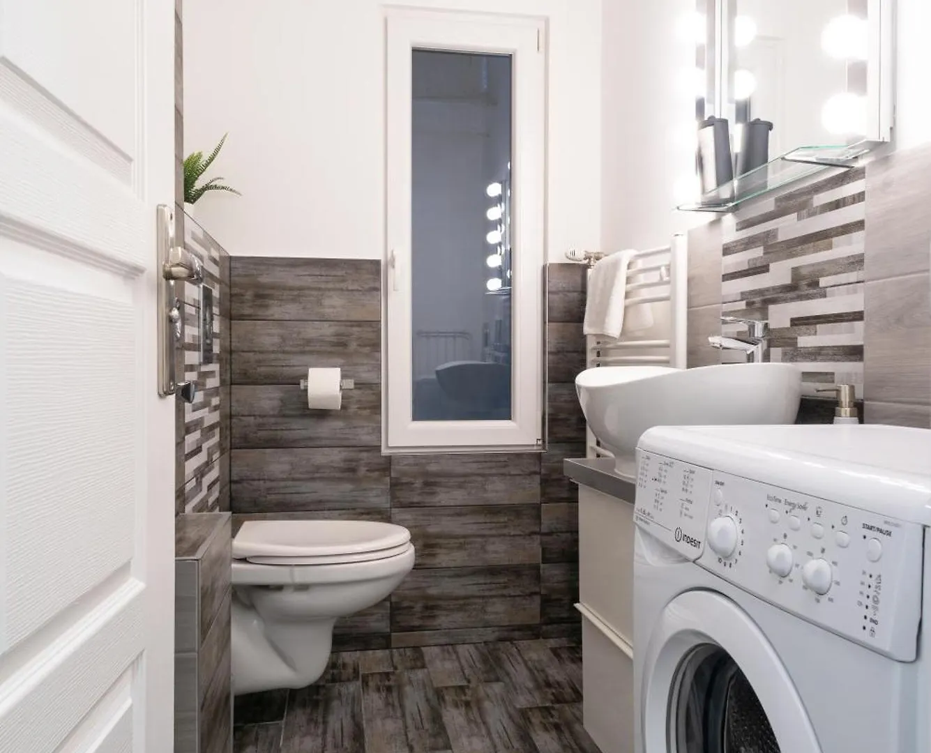 Amethyst Apartments - Radnoti Budapest Hungary